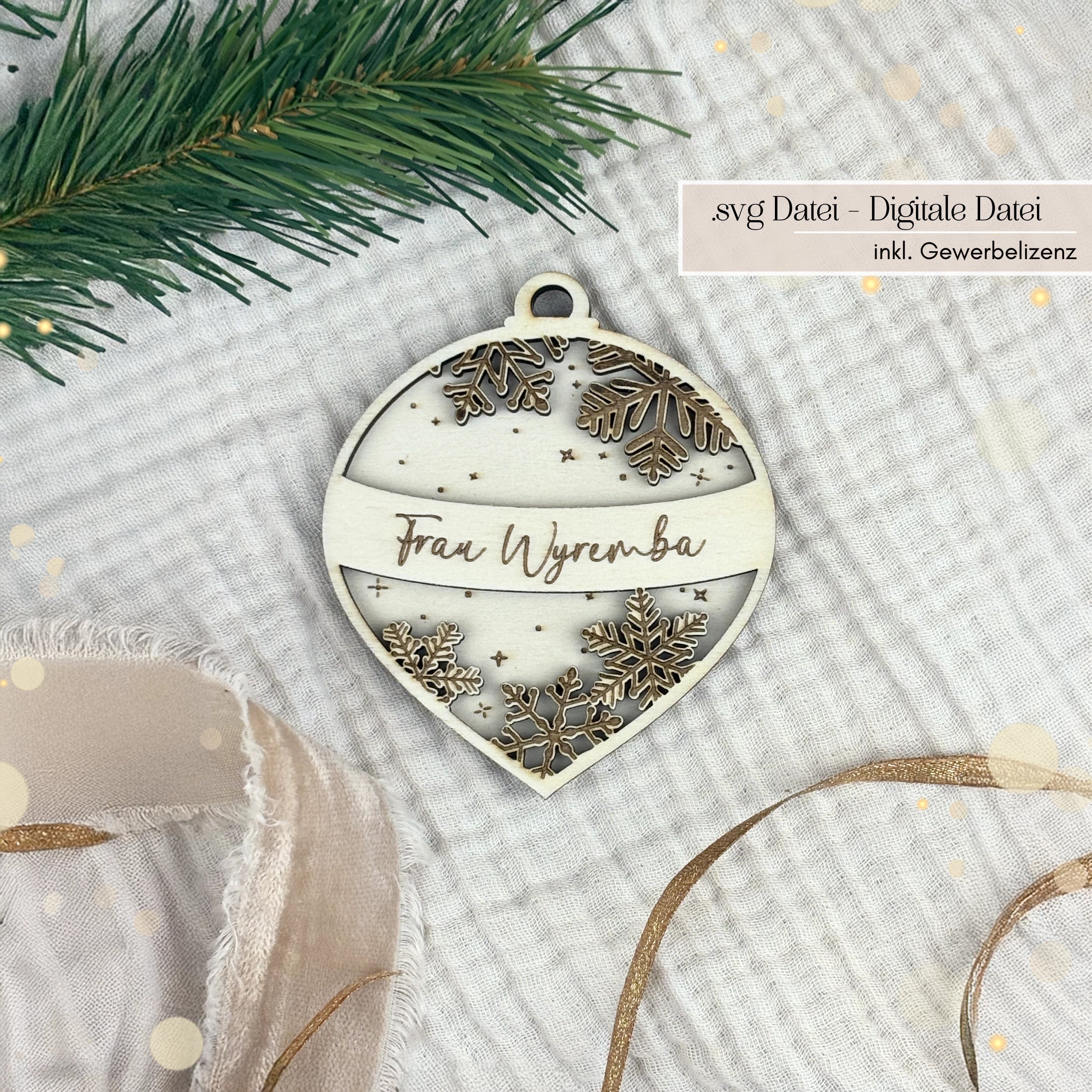 Personalisierte Weihnachtskugel mit individueller Namensgravur