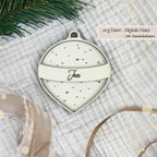 DIY Weihnachtsdeko mit personalisierten Holz-Weihnachtskugeln